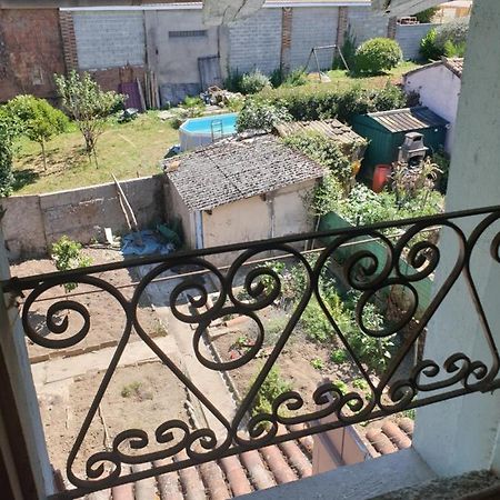 Petit Coin En Lomagne Pour La Nuit Apartment Beaumont-de-Lomagne Exterior foto